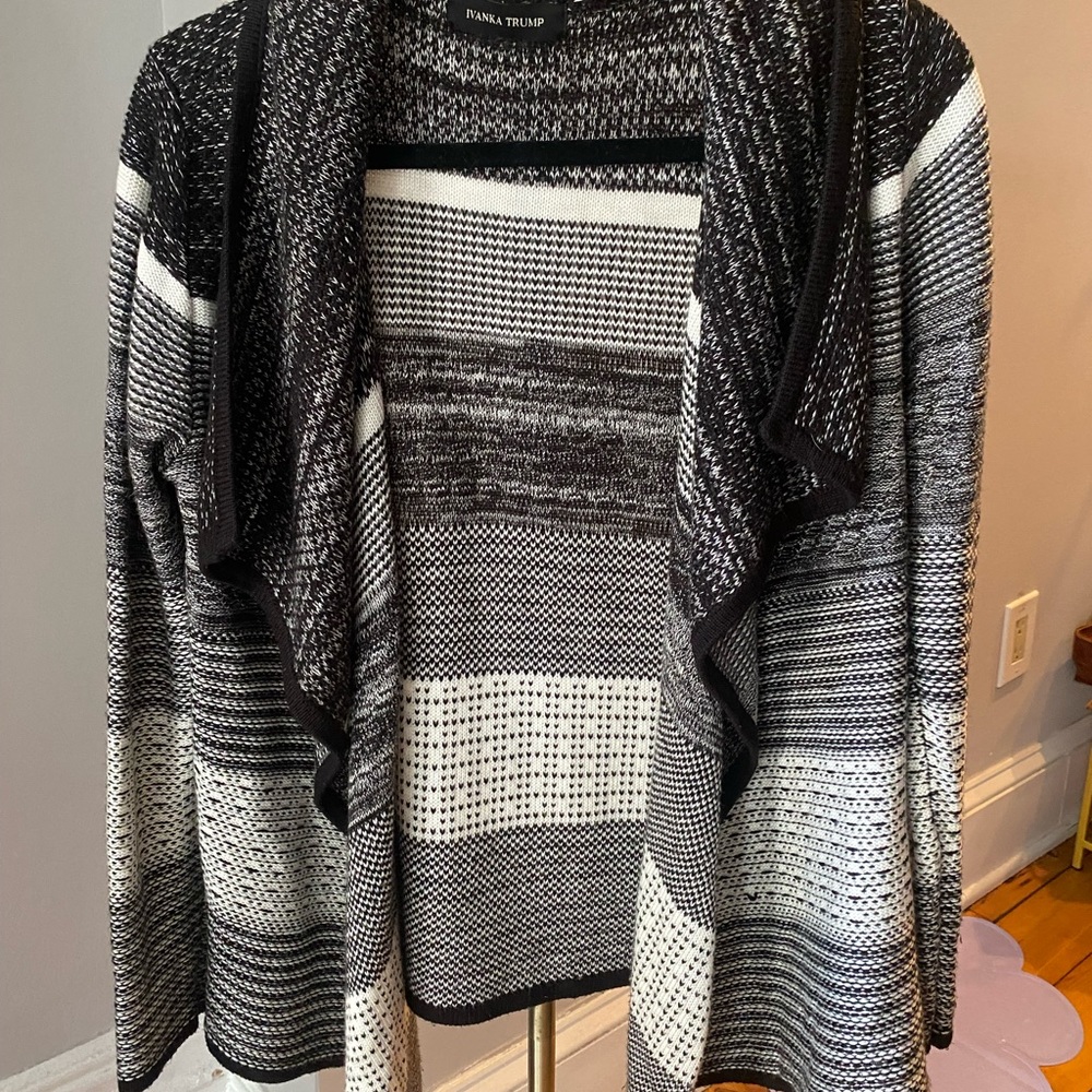 Ivanka Trump High Low Cardigan - Black and White Heavy Knit Fabric.